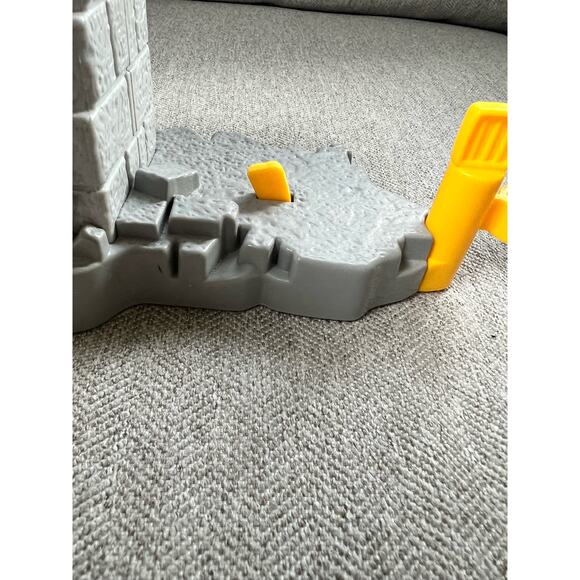 Fisher-Price Little People Construction Quarry Mine Exploding & Fence Connection - Picture 2 of 4